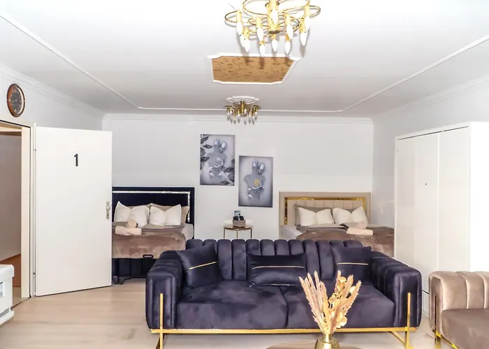 Hospedagem domiciliar Spacious 5 Minutes To Wiener Stadthalle *